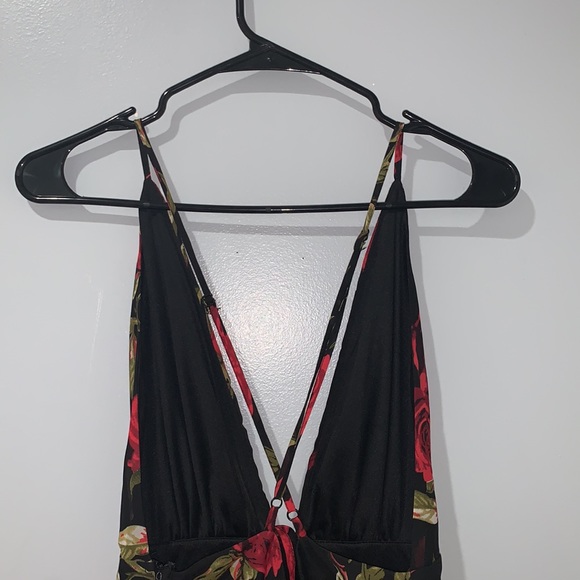 ROSE LONG DRESS WOMENS SIZE MEDIUM - Picture 3 of 8